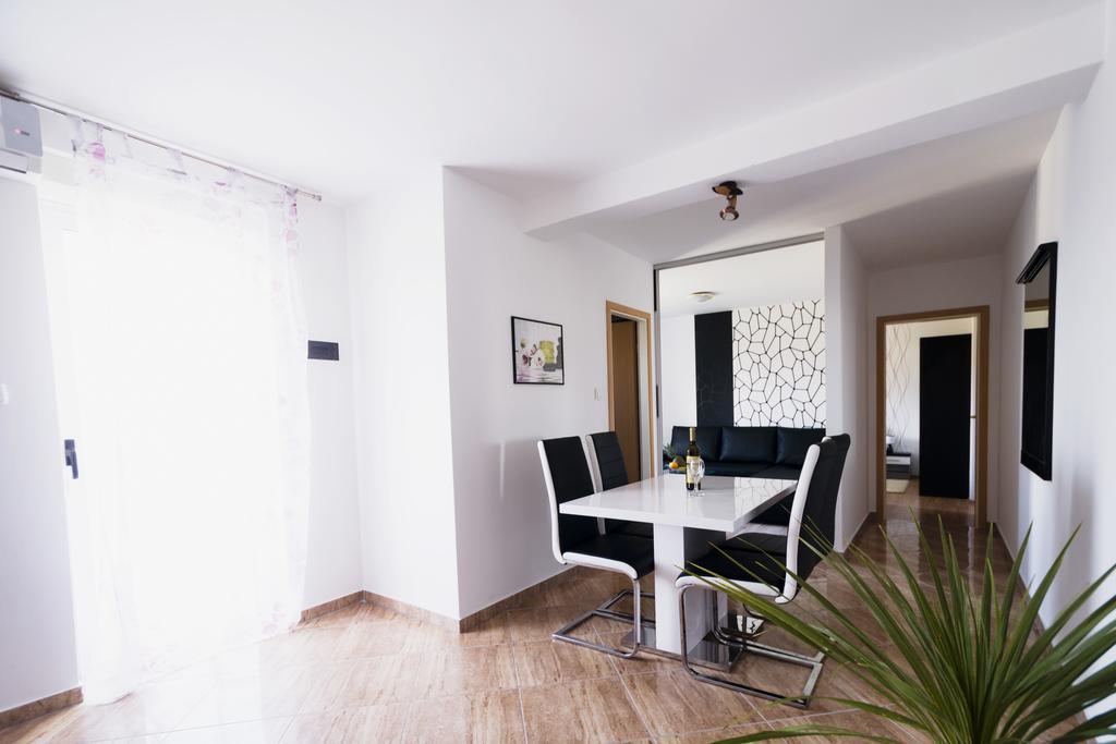 Apartments Toka Petrčane Zimmer foto